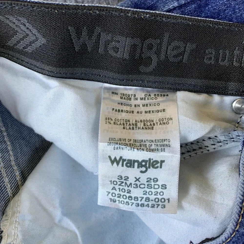 Wrangler Authentics Jeans Mens 34x26 Blue Denim Cotton Mid Rise Relaxed Fit
